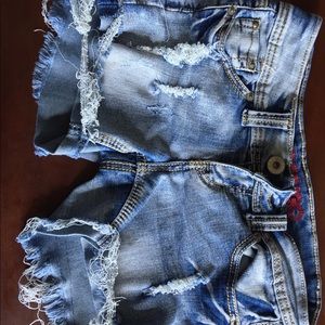 Bongo ripped denim shorts